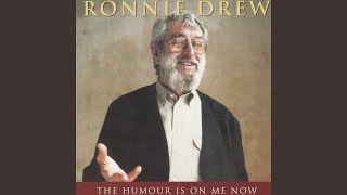 Video thumbnail of "Ronnie Drew - Limerick Rake"