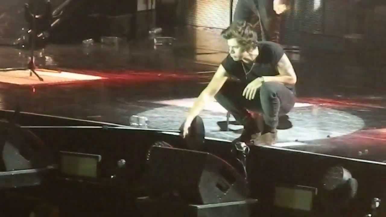 One Direction - Rock Me Manchester 20.4.13