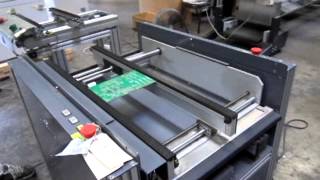 Crown Simplimatic Shuttle Gate Conveyor