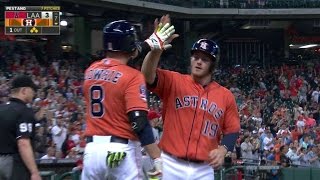 LAA@HOU: Springer ties it with sac fly to right