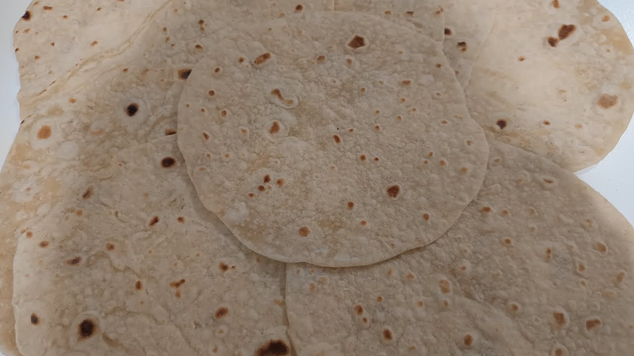 Soft & Easy Homemade Flour Tortillas in Minutes
