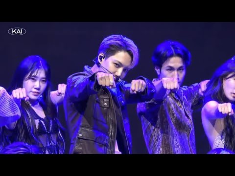EXO Kai performing "Rover" at KAI "aKAIve" Fanmeeting