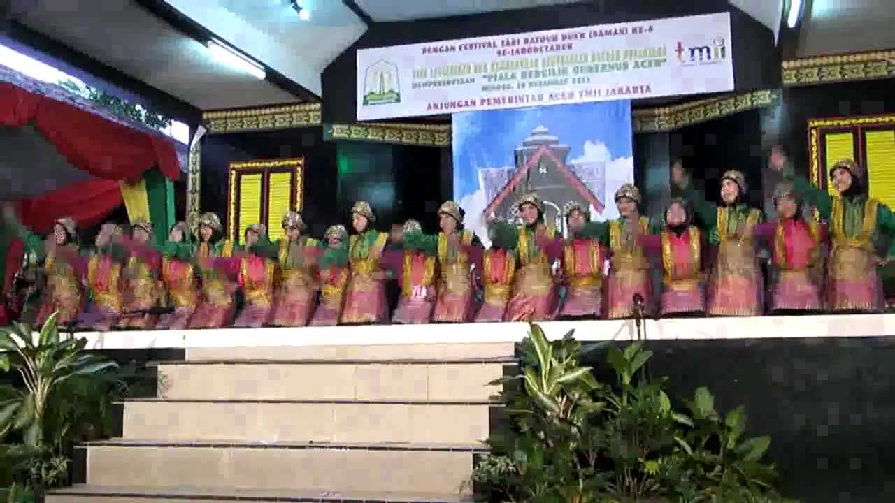 eksance saman MAN4 @anjungan tmii 2011