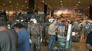 New Cabela's location opens in Chesterfield Township