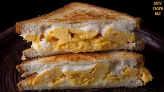 Grill Cheese Scrambled Egg Sandwich