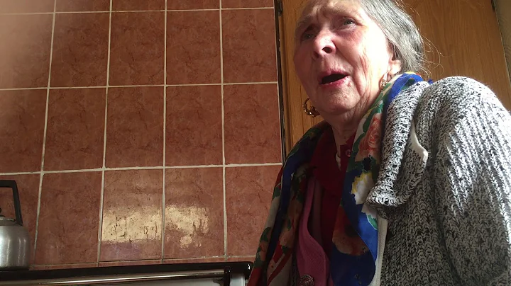 Kathleen Ward sings The Trees They Do Grow High : ...