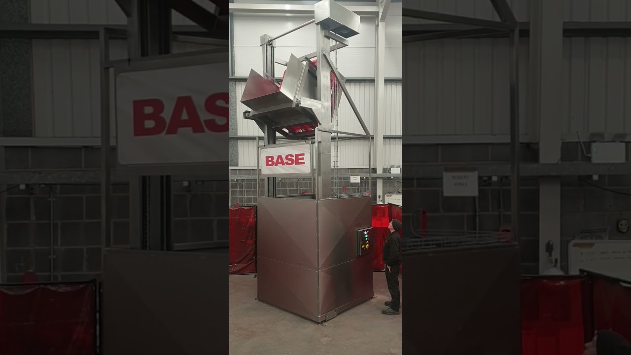 Uline Bulk Container Dumper