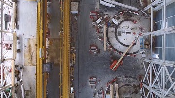 ITER Assembly Hall - Lifting operation of the first girder - June 2016