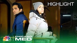 Jay Halstead and P.D. Surround Where an Escaped Con Holds Manning and Marcel Hostage - Chicago Med