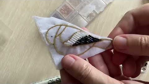 Beads embroidery bullfinch brooch part 1  / DIY jewelry