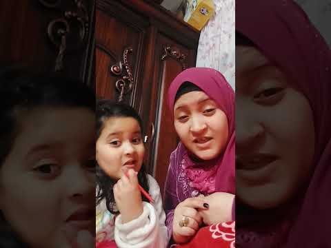 ادي اللي تقعد مع بنتها وهي بتذاكر