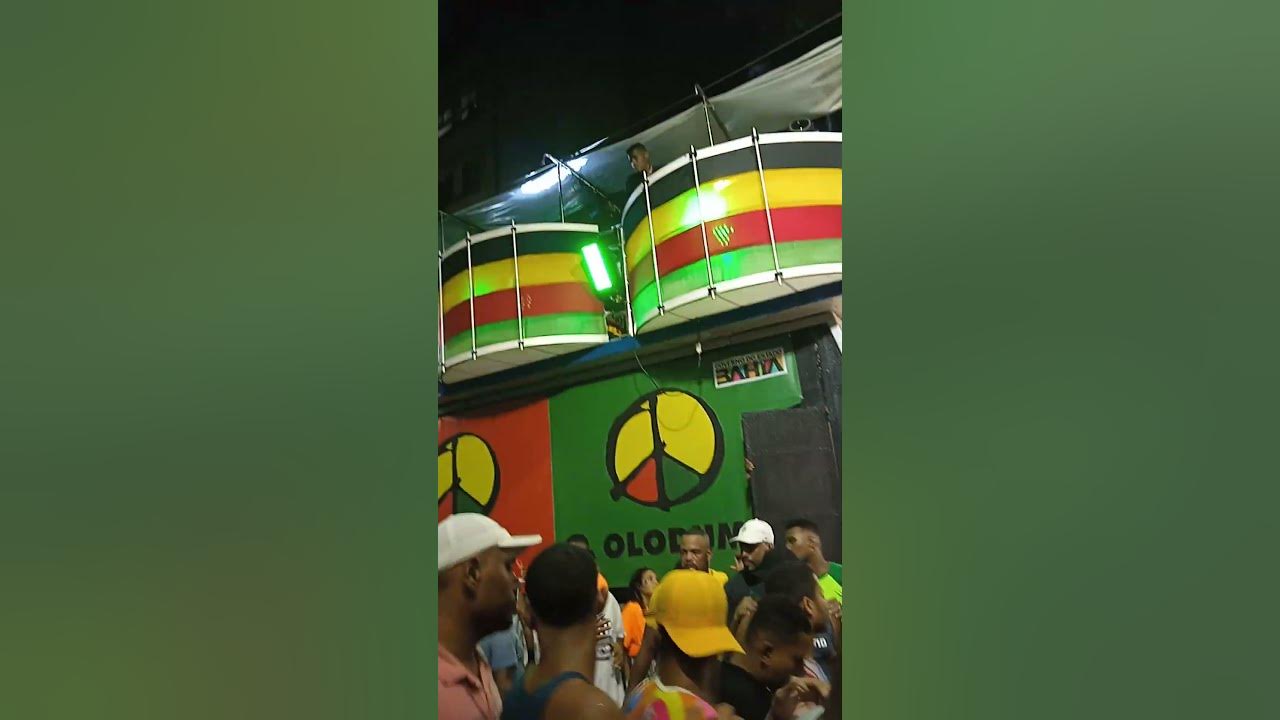 Olodum Representando na Avenida  #carnaval #bahia #carnaval2023  #olodum #salvador #sambareggae #axé