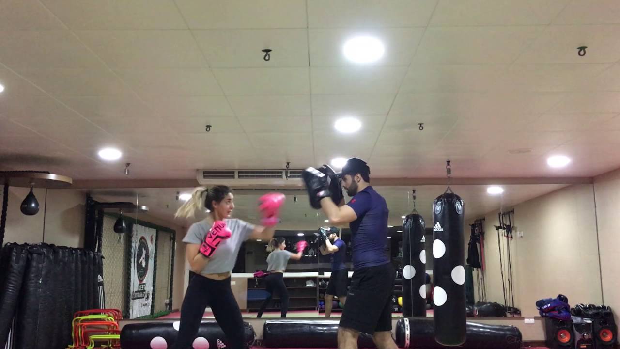 Boxing training with Master Elie Saadeh on Focus Mitts