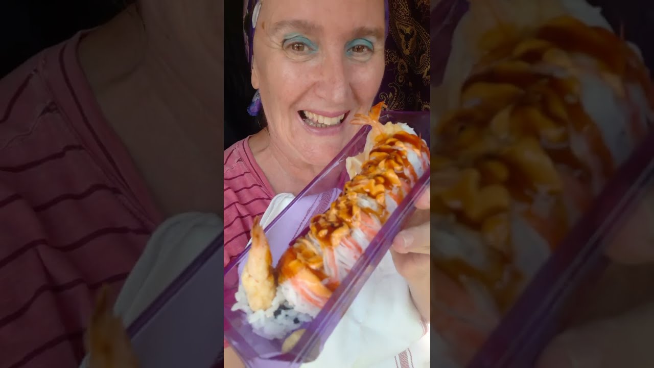 Shaggy Dog Roll, Sushi from Snow Fox || ASMR - Food Reviews by Sabiene