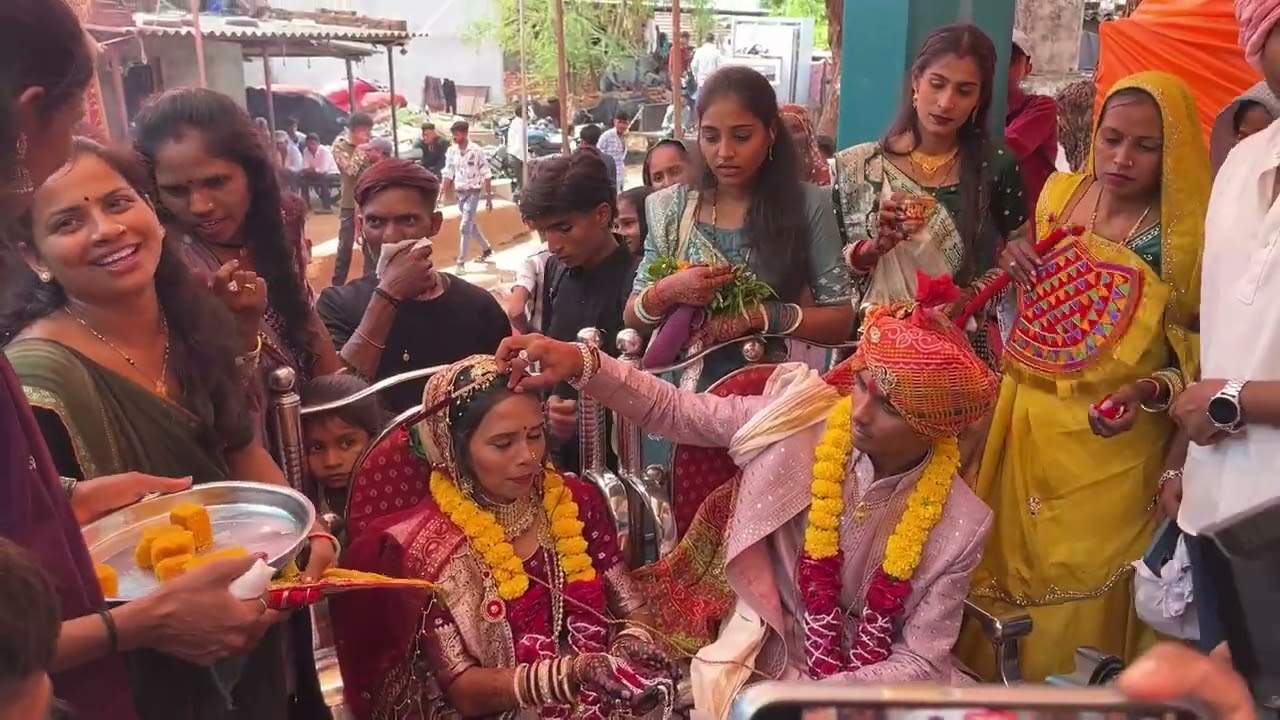 કીંજલને લઇને મિલનજીની જાનમાં ગયા | કિંજલ ઘરનાં બધાને જોઈને ખુશ ખુશ થઇ ગઇ | પિઝા પાર્ટી કરી |||