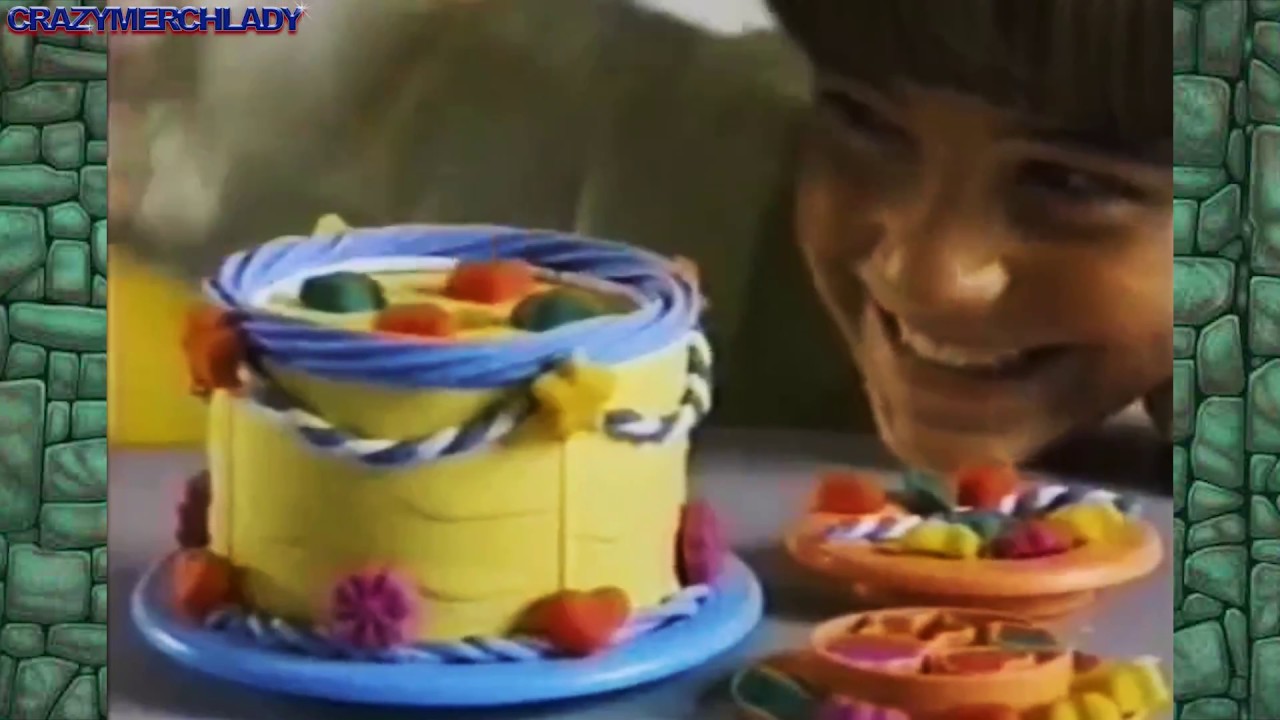 Play Doh: Birthday Fun Sets - english