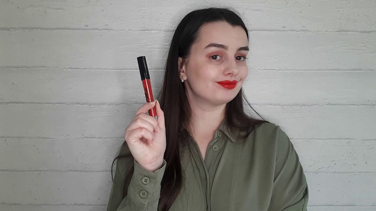 Тестируем масло для губ от nyx SLIP TEASE FULL COLOR LIP OIL в оттенке Red Queen.