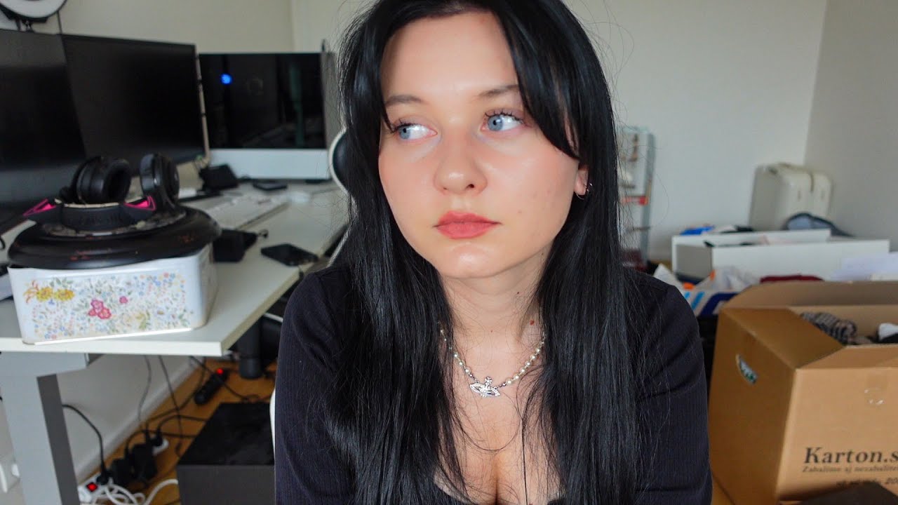 Presťahovala som sa kvôli ŠIALENEJ SUSEDKE