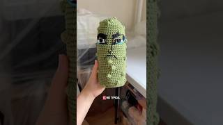 Crocheting Osiris pickle pin head cushion 📌💚 #ennead