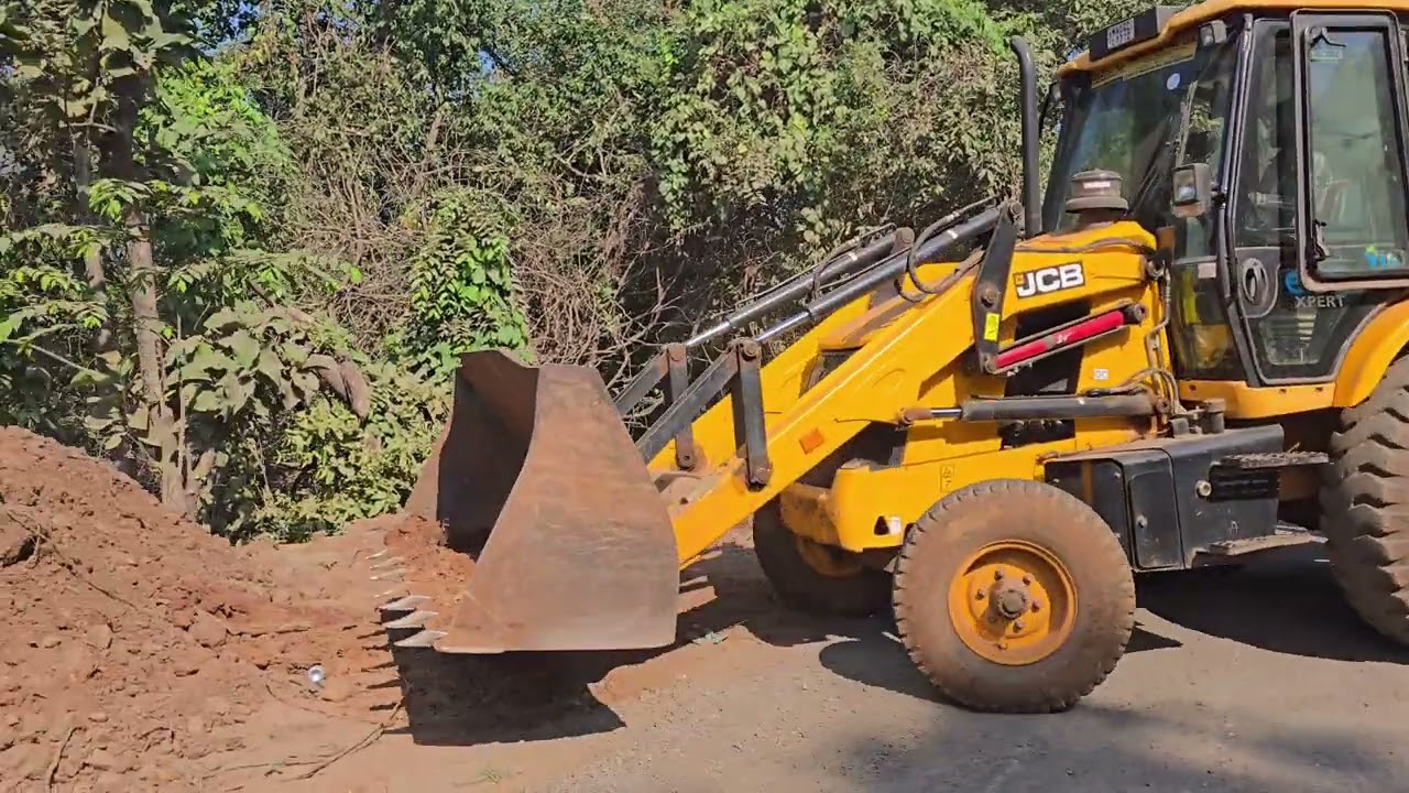 JCB Se Road Side Patti Leveling | Smooth Finishing & full process 