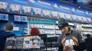 EB Games Canada Text Boy Holiday Commercial