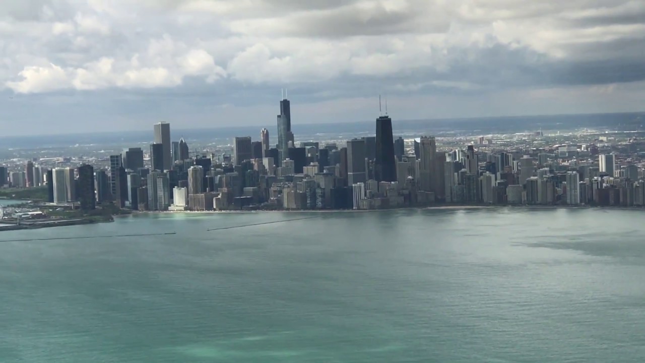 FLYING Chicago Skyline Tour Waukegan (KUGN) to Gary (KGYY) Diamond