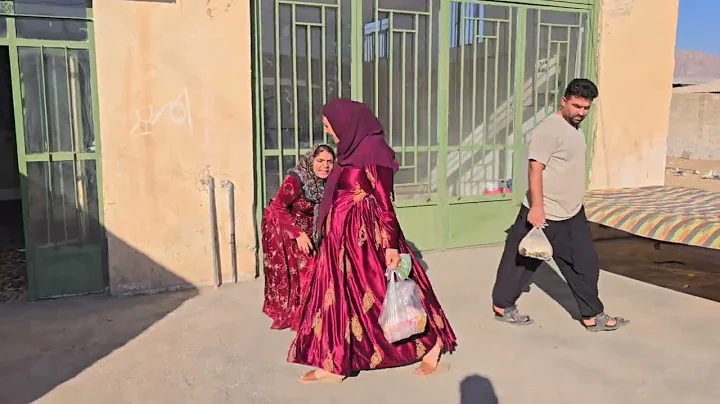 محبت،جشن: Jealousy : The second lady's anger at the first lady sleeping with her husband