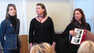 Christian Nesmith & Circe Link perform at Vicki Abelson's Women Who Write 1/29/13