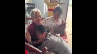 បែកគ្នា10ឆ្នាំ ពេល បាន ជួបគ្នាវិញ ម្តាយមិនស្គាល់កូន🥹