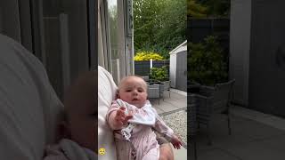 Bird song singing into those little ears from an early age 🤩 true MomLife 🥳#truemomlife 😊