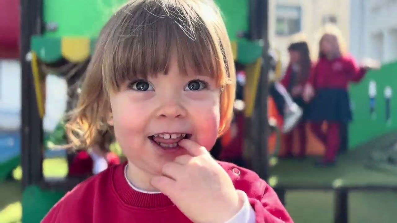 Graduación promoción LX Attendis Preschool Granada - Colegio Monaita Mulhacén