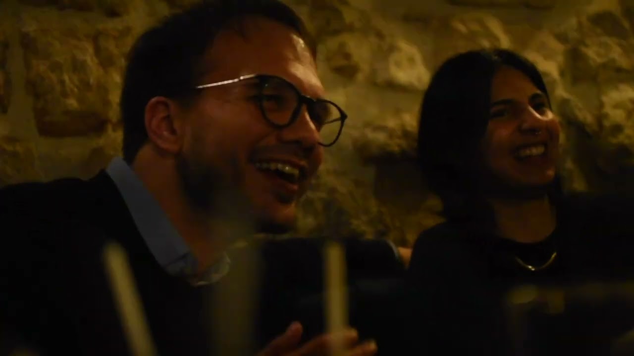 Fancy Wet Boys - 6letere