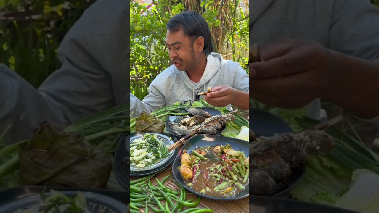 ปิ้งปลาเข็งกินกับถั่วส้มผัก