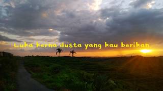 Naim Daniel feat. Man Keedal - Sembah (Lyric Video)