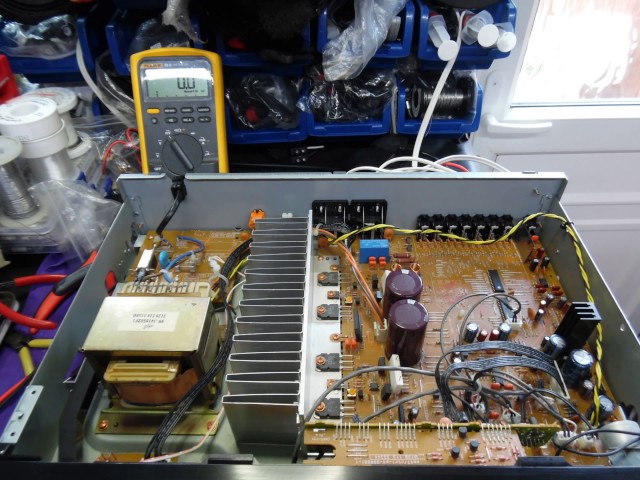 動作品】marantz PM-57インテグレーテッドステレオアンプ