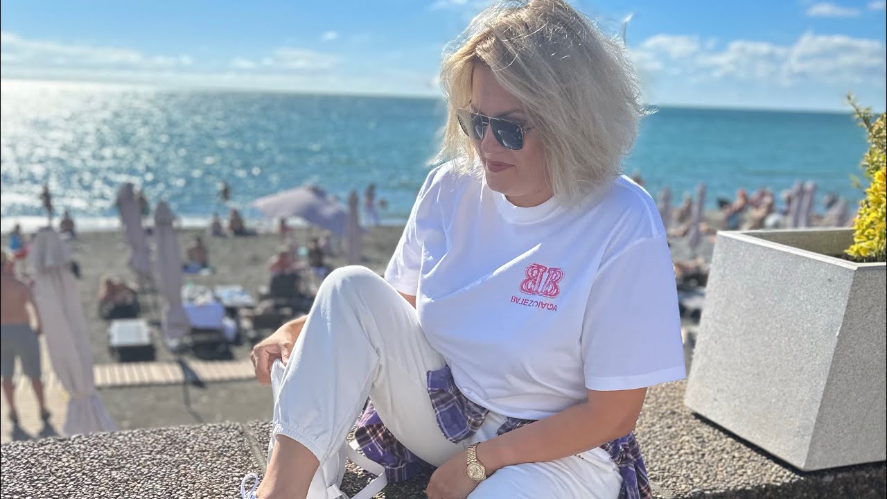 ОБНОВКИ НА МОЮ КУХНЮ/НУЖНО СЕБЯ РАДОВАТЬ В ТАКОЕ ТЯЖЕЛОЕ ВРЕМЯ/НОВАЯ КОСМЕТИКА/ОБЕД В РЕСТОРАНЕ 🥩