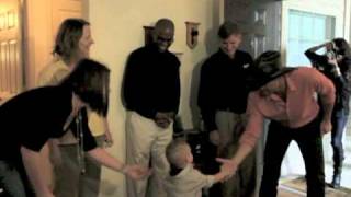 Tim McGraw Visits Troops in San Antonio with Outback's Thanks For Giving Initiative
