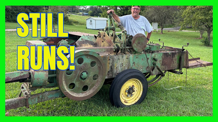 Can This 60-Year-Old John Deere Still Bale Hay?
