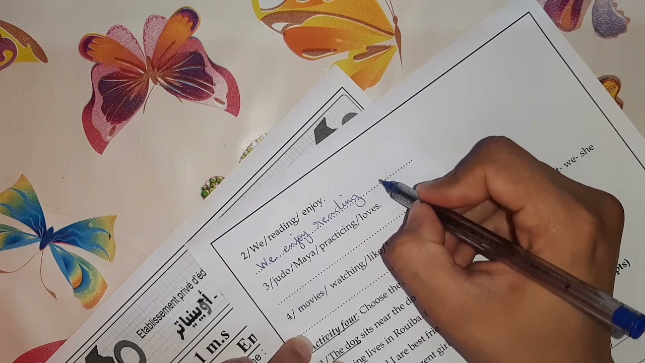 فرض الفصل الأول لغة انجليزية سنة أولى متوسط