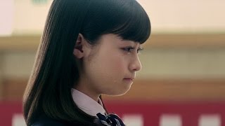 橋本環奈、“校長”松本人志の言葉に思わず涙　CM共演で緊張も　「タウンワーク」新CM「卒業」編