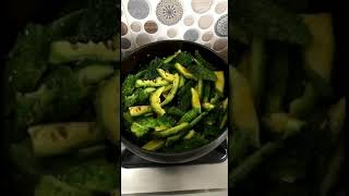 #shortkarelarecipe #bittergourdrecipeshorts #ytshortskarelasabji #youtubekarelashortsrecipes !!