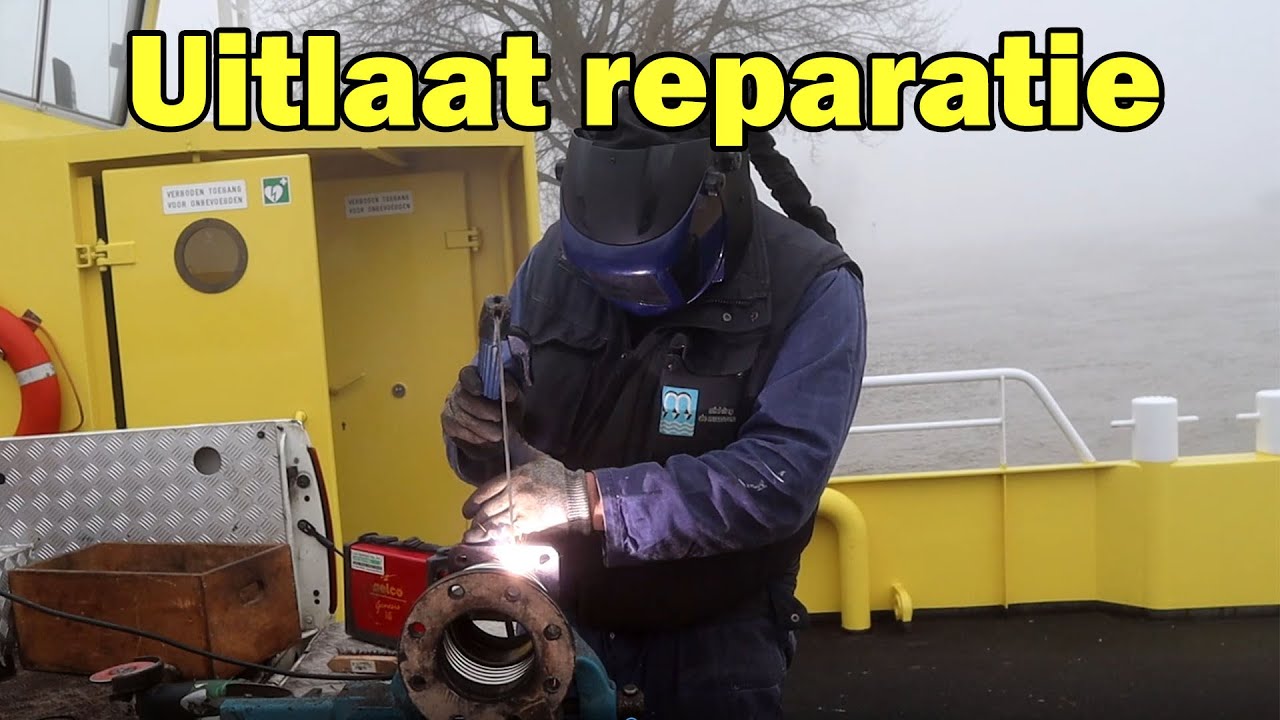 Een nieuw flexibel tussen de uitlaat lassen van veerpont Alem