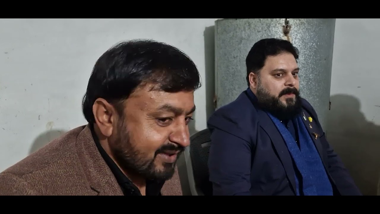 Vaheed Bhai Waheed Bhai of Narowal Shagird Ustad Numan Butt Sialkot Sweets - YouTube