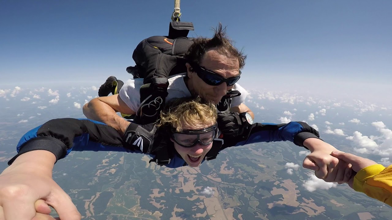 Kali's Skydive at West Tennessee Skydiving, 6/16/2018 YouTube