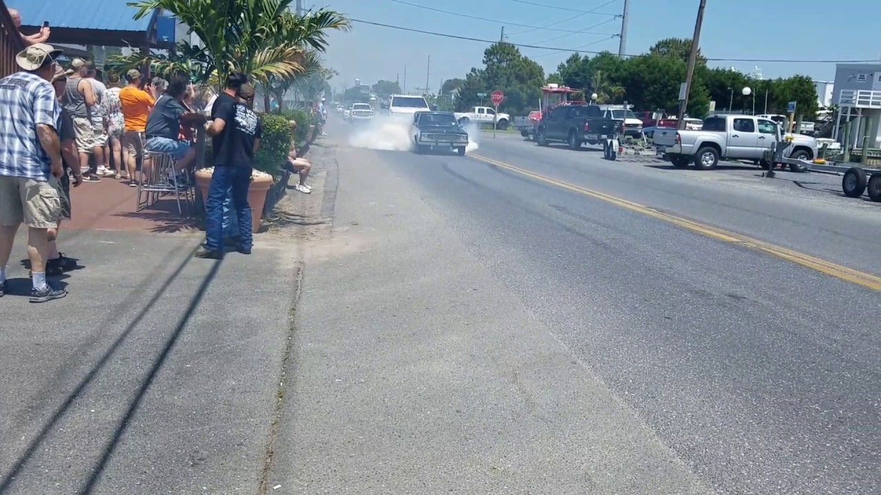 Cruisin ocean city 2017 crab alley YouTube