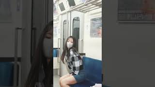 Nana on the train : Checked Shirt and Denim Skirt Lookbook