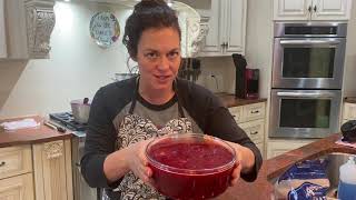 How to make Cranberry Sauce from fresh cranberries (and you&#39;ll LOVE it!)