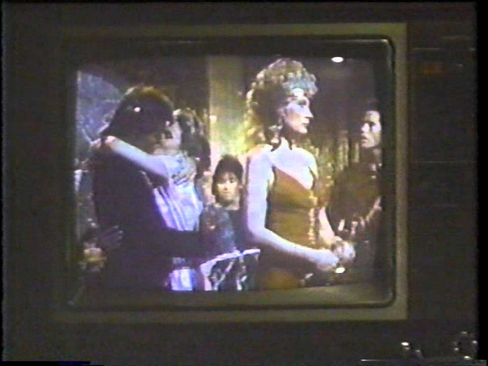 Frisco and Felicia New Year's 1987 Kissing in the New Year YouTube