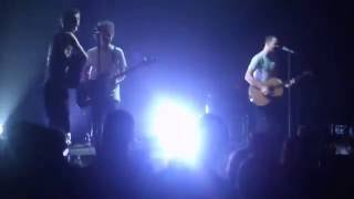 Download Lagu Brothers Moving - Can't deny (Take a look around you) LIVE MP3