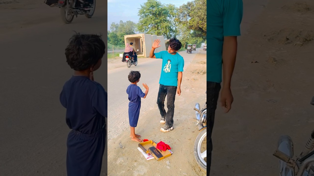 इस बच्ची की मदत 😭🙏🫂#humanity #poor #help #motivation #viralvideo #shorts #youtube